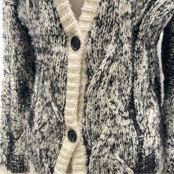 IRO Merino Wool Alpaca Button Front Long Sleeve Black Cream Cardigan Size 4 - Picture 3 of 11